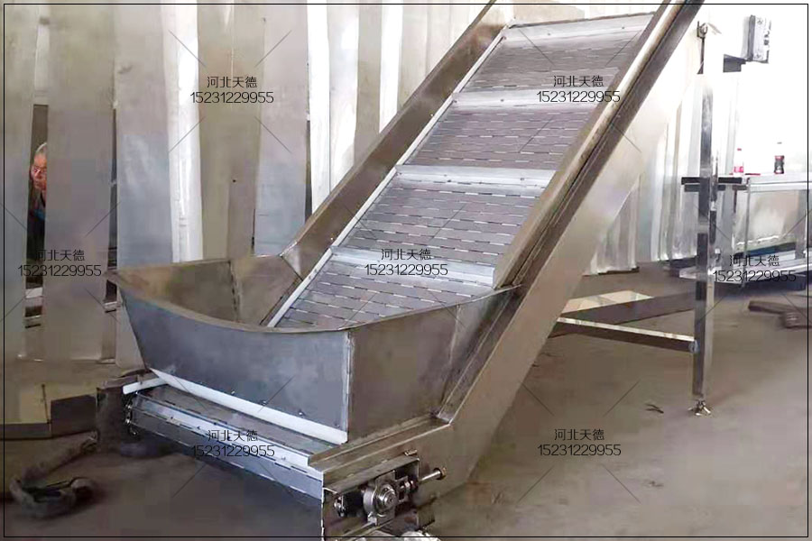 鏈板提升機